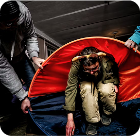 Волонтер організації Олені Святого Миколая